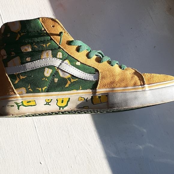 Collectible Undefeated Van's Supersonics i  SK8HI - Picture 7 of 7